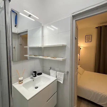 Appartement Bocconi 1 *